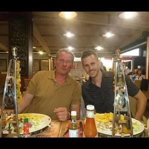 Meet your Posher, Jonas